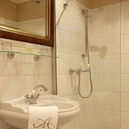 Badezimmer Antik Fotos