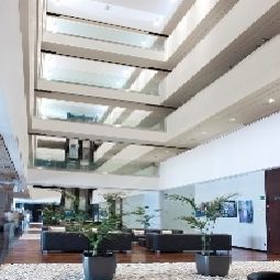 Hall Diagonal Plaza Fotos
