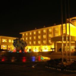 Dong Yuan Business Hotel Yantai Zifu