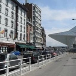 Vue extérieure Husa de la Couronne Fotos