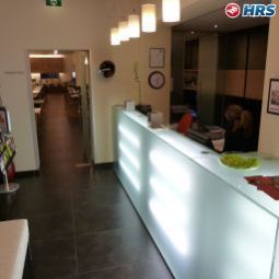 Hall Husa de la Couronne Fotos