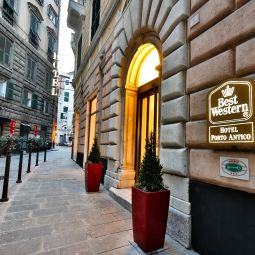 Vista exterior Best Western Porto Antico Fotos