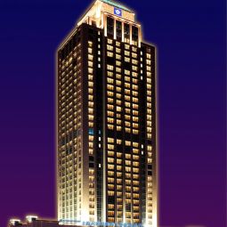 Exterior view Wyndham Grand Plaza Royale Oriental Fotos