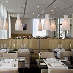 Sala colazione nel ristorante Arcotel John F Fotos