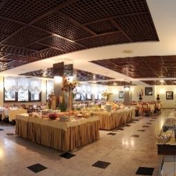 Frühstücksraum im Restaurant Gritti Parc Hotel Fotos