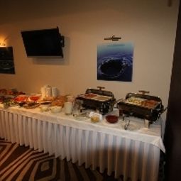Buffet Magnus Fotos