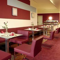 Sala de desayuno Somnia Fotos