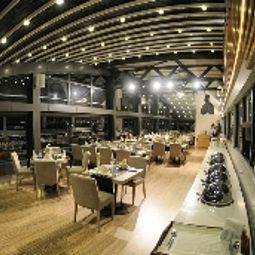 Restaurante WES design hotel Fotos