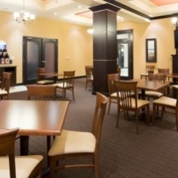 Restaurant Holiday Inn Express Hotel & Suites WOODSTOCK SOUTH Fotos