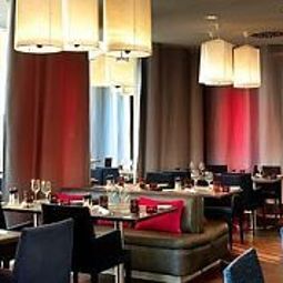 Ресторан Renaissance Paris Arc de Triomphe Hotel Fotos