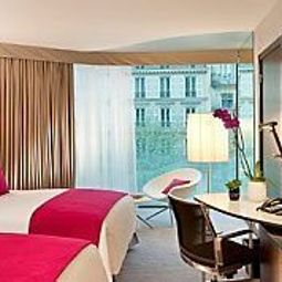 Номер Renaissance Paris Arc de Triomphe Hotel Fotos