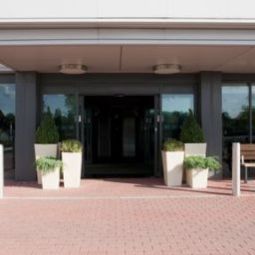 Exterior view Holiday Inn LONDON - KINGSTON SOUTH Fotos