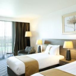 Room Holiday Inn LONDON - KINGSTON SOUTH Fotos