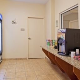 Интерьер Candlewood Suites WASHINGTON NORTH Fotos