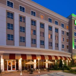 Pokój Holiday Inn BATON ROUGE COLLEGE DRIVE I-10 Fotos