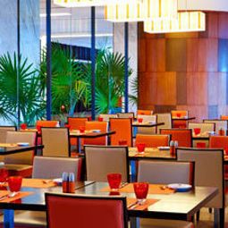 Restaurant Four Points by Sheraton Kuching Fotos