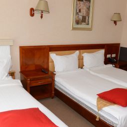 Außenansicht BEST WESTERN Zimmerhotel Fotos