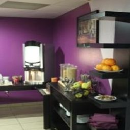 Buffet ResidHotel Lyon Lamartine Résidence de Tourisme Fotos