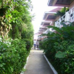 Außenansicht Shields Negril Villas Fotos
