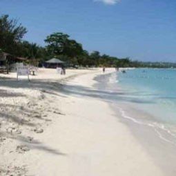 Ausblick Firefly Beach Cottages Fotos