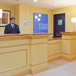 Halle Holiday Inn Express NEW YORK CITY-WALL STREET Fotos