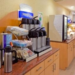 Restaurant Holiday Inn Express NEW YORK CITY-WALL STREET Fotos