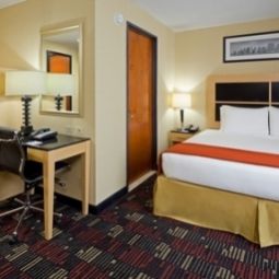 Zimmer Holiday Inn Express NEW YORK CITY-WALL STREET Fotos