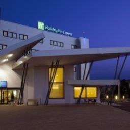 Holiday Inn Express MILAN - MALPENSA AIRPORT Somma Lombardo 