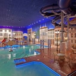 Piscina Holiday Inn Hotel & Suites MAPLE GROVE NW MPLS-ARBOR LKS Fotos