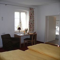 Номер Boutiquehotel Goldene Rose Fotos
