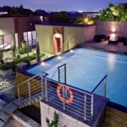 Piscina Crowne Plaza JOHANNESBURG - THE ROSEBANK Fotos