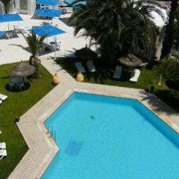 Pool Khalife Fotos