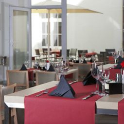 Зал для завтрака ibis Karlsruhe Hauptbahnhof Fotos