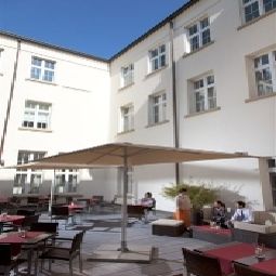 Терраса ibis Karlsruhe Hauptbahnhof Fotos