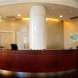 Hall Holiday Inn GENOA CITY Fotos