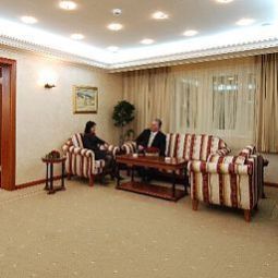 Hall Orasac Fotos