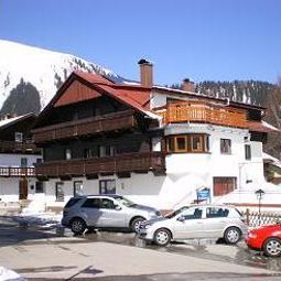 Zugspitzblick Pension Berwang 