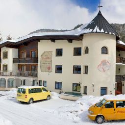 die Mölcheralm Bauernhof Der Schlösslhof Lautasch 