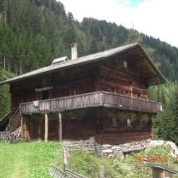 Klosterfrauenalm (Nagelealm) Hütte Matrei in Osttirol 