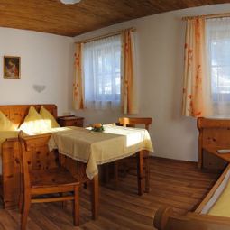 Pokój Bauernhof Innerummerland Fotos