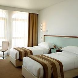 Zimmer Villa Rotana Fotos