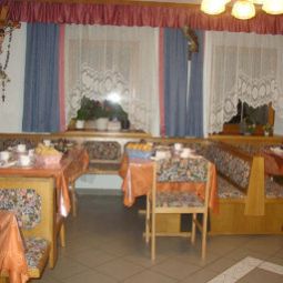 Frühstücksraum Pichlerhof Pension Fotos