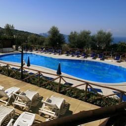 Бассейн Relais Il Frantoio Residence Fotos