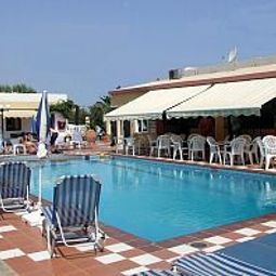 Piscine Golden Sun Apartments Fotos