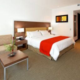 Номер Holiday Inn Express BOGOTA Fotos
