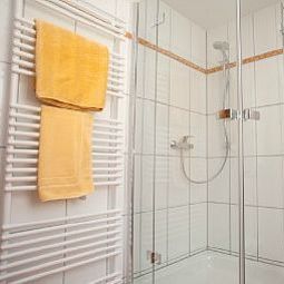 Ванная Krug Gästehaus Fotos