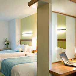 Camera SpringHill Suites Savannah Downtown/Historic District Fotos