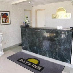 Außenansicht Days Inn Guam Airport S Fotos