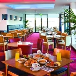 Breakfast room Ramada Encore Derby Fotos