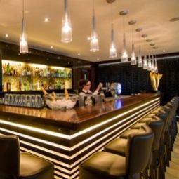 Bar ACHAT Premium München- Süd Fotos